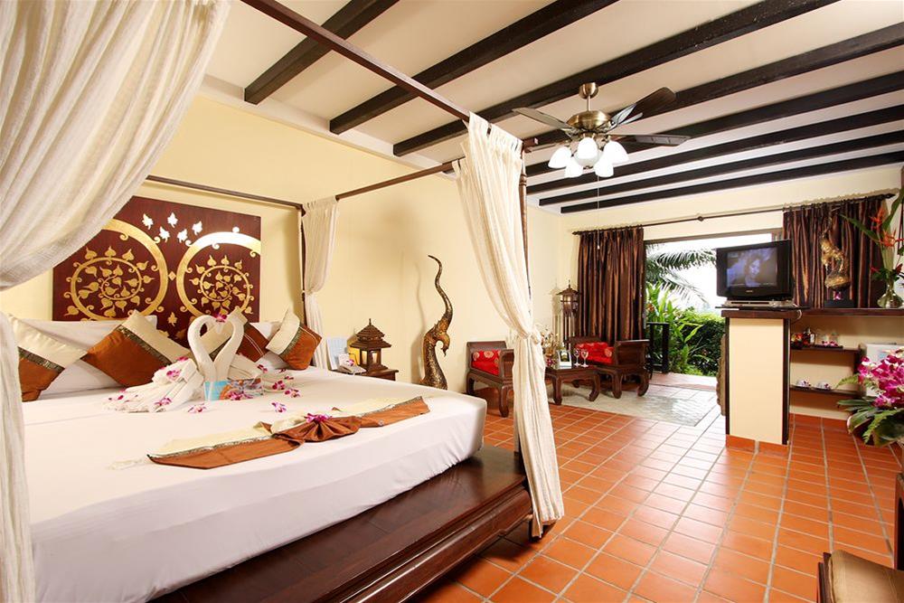 Boomerang Village Resort