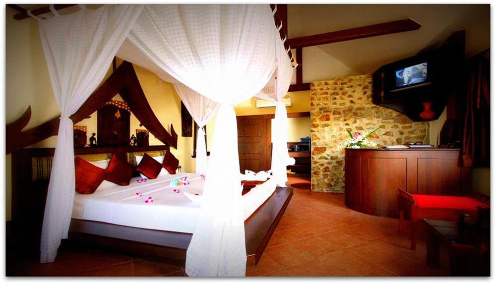 Boomerang Village Resort