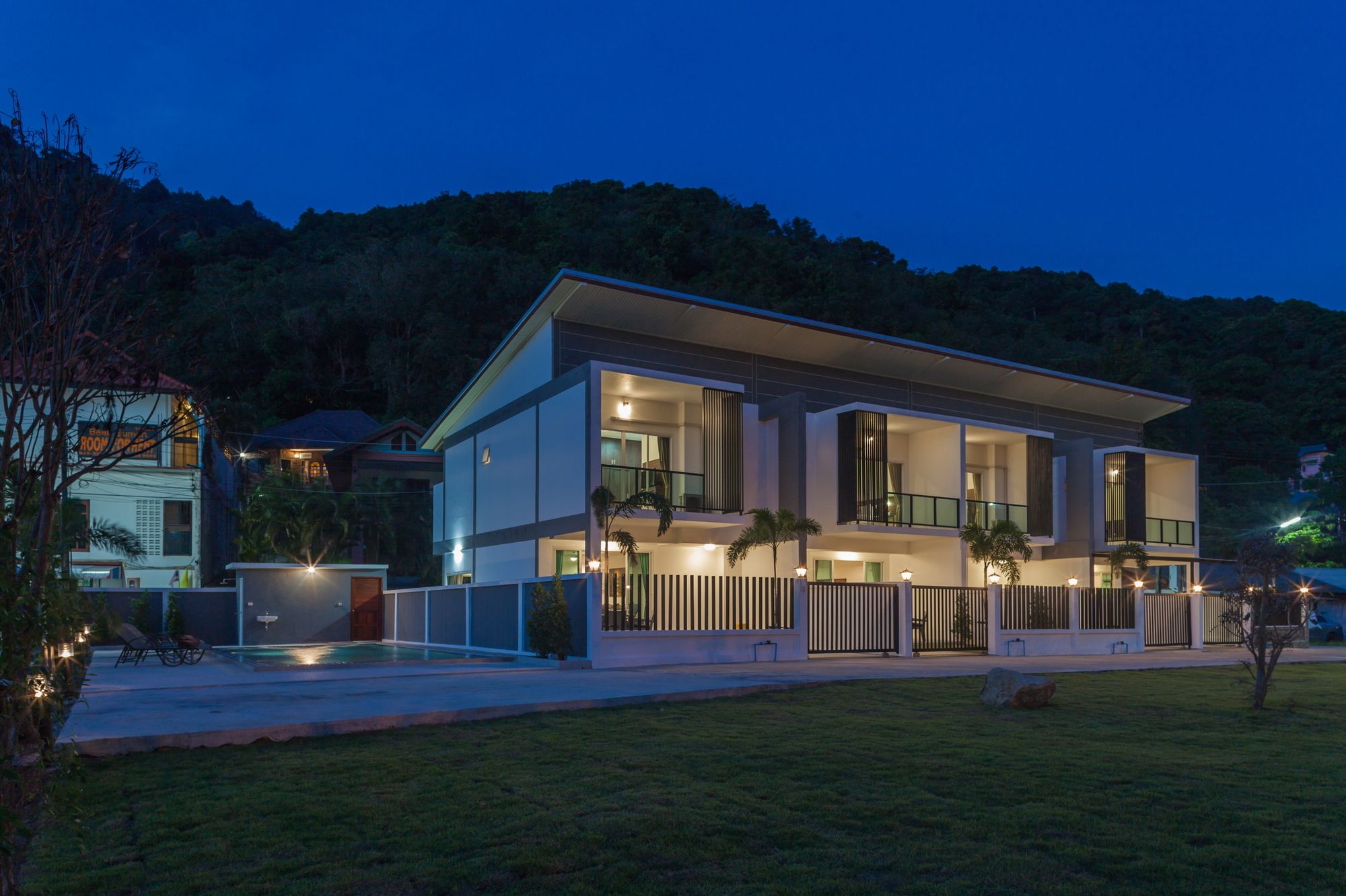 Kata Hill View Villas by Kata Sea View Villas