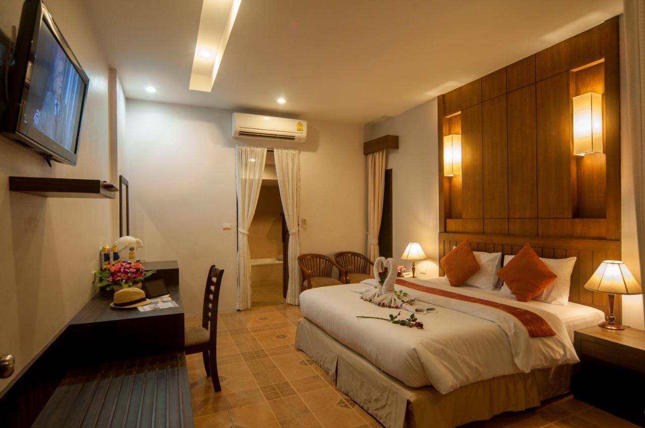 Blu Pine Villa & Pool Access