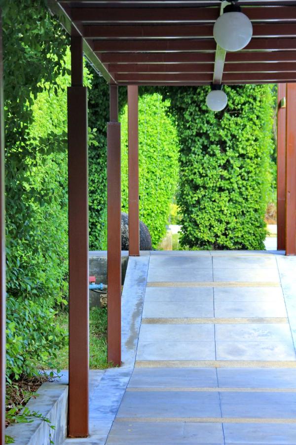 Blu Pine Villa & Pool Access