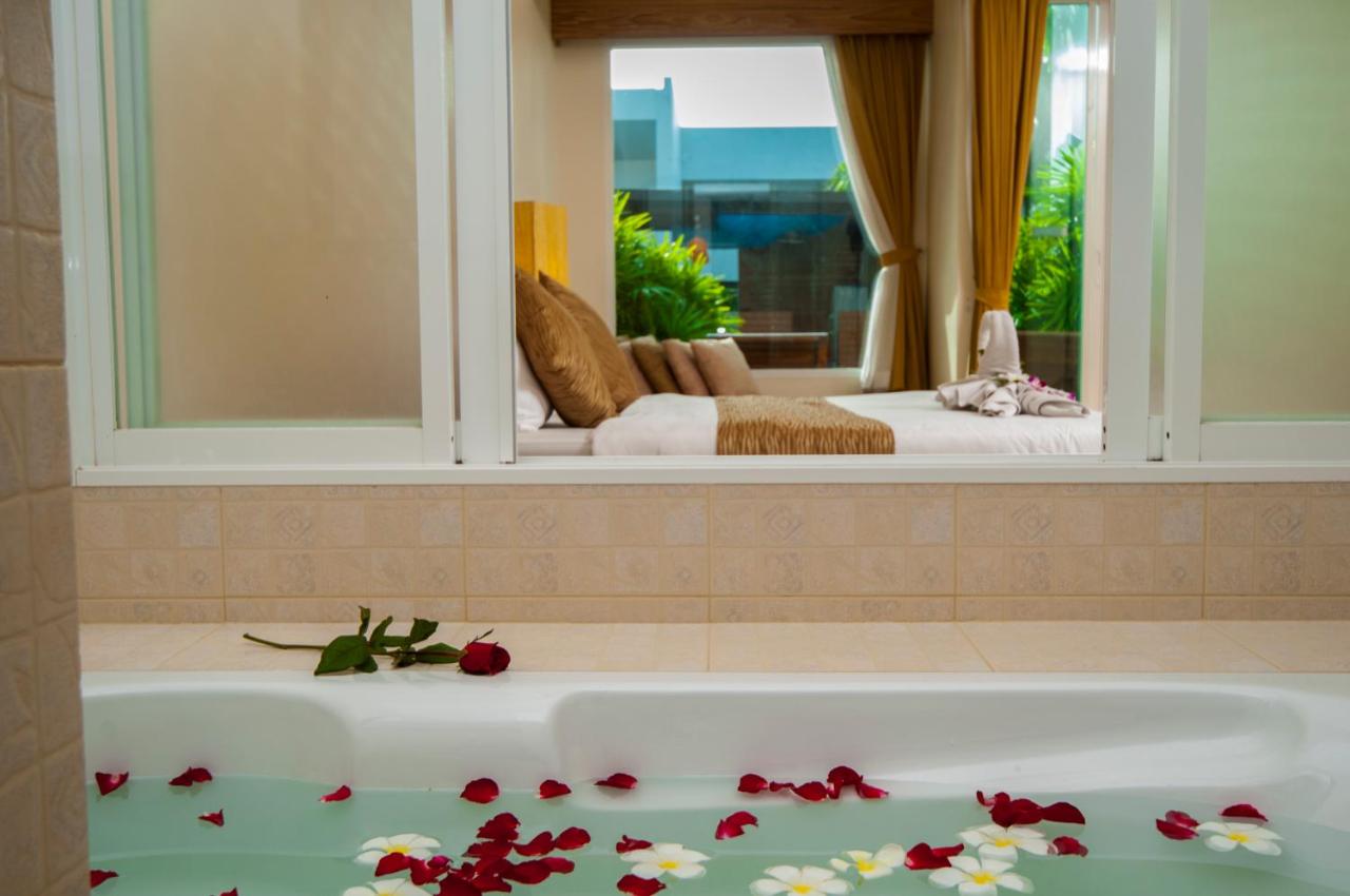 Blu Pine Villa & Pool Access