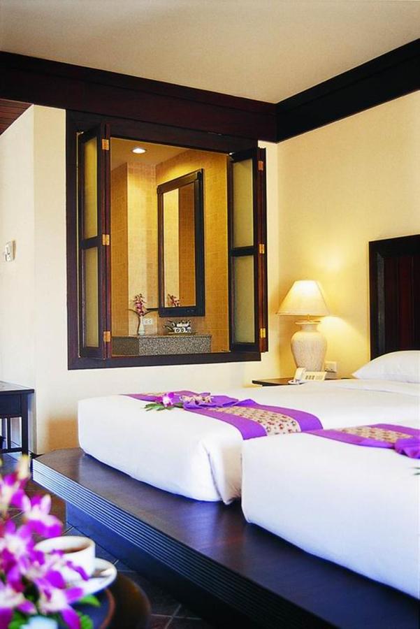 Kata Poolside Resort