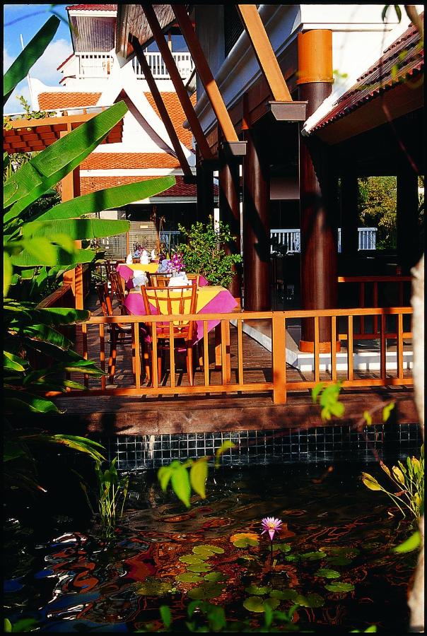 Kata Poolside Resort