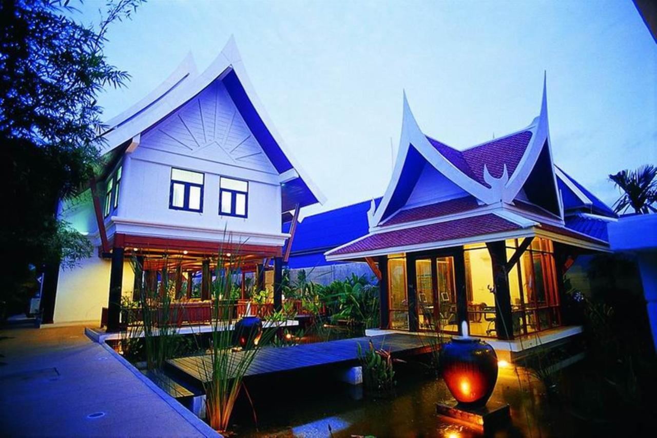 Kata Poolside Resort