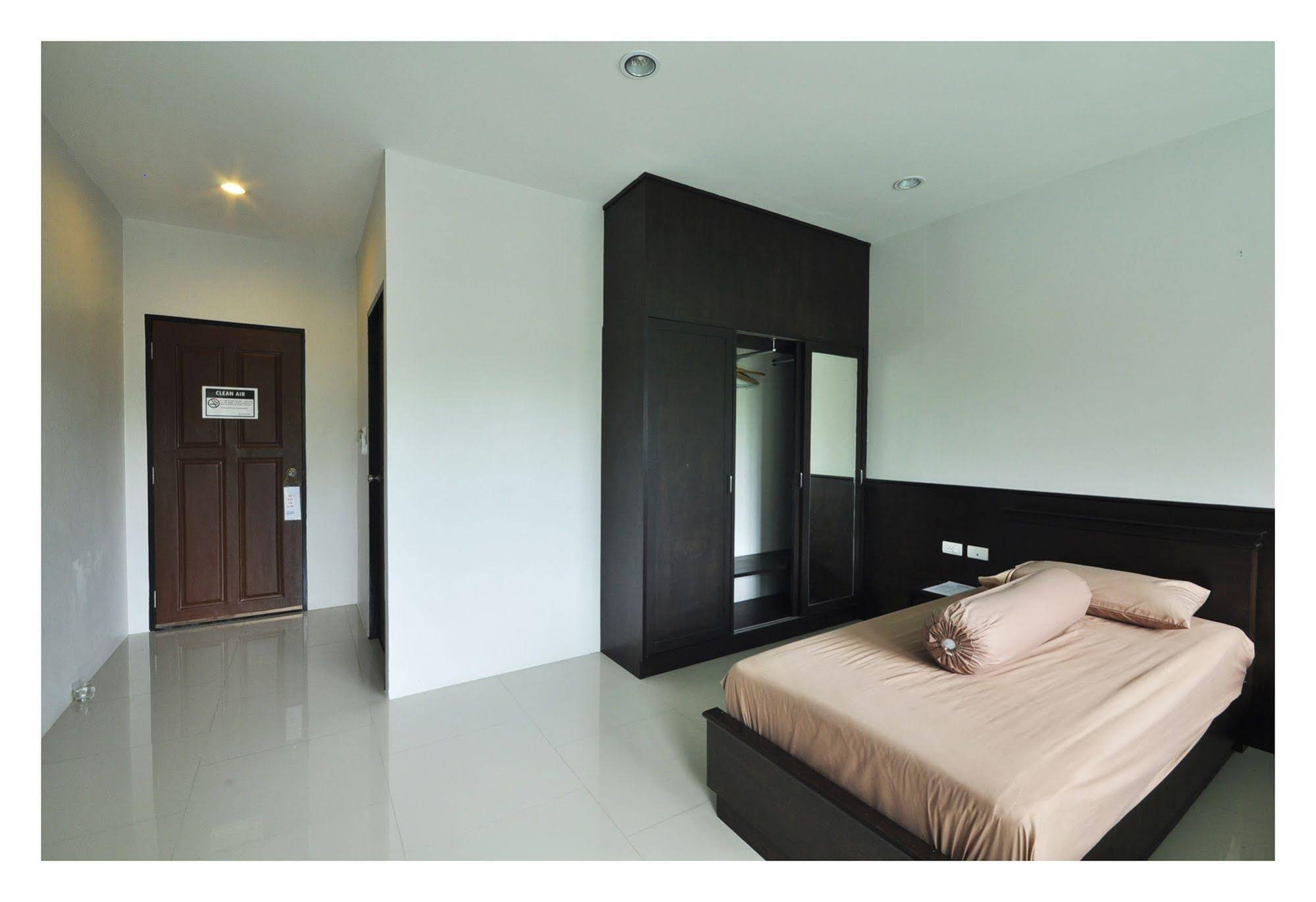 KATA Road GuestHouse