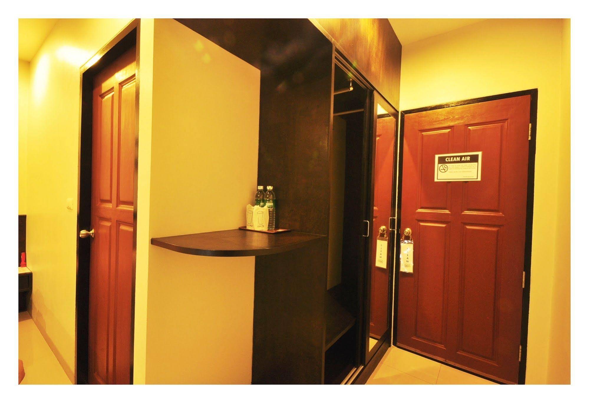 KATA Road GuestHouse