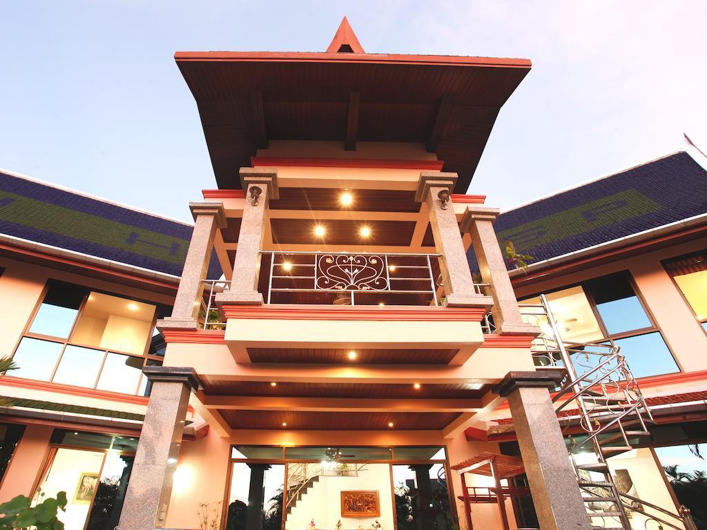 Kata Sea View Villas
