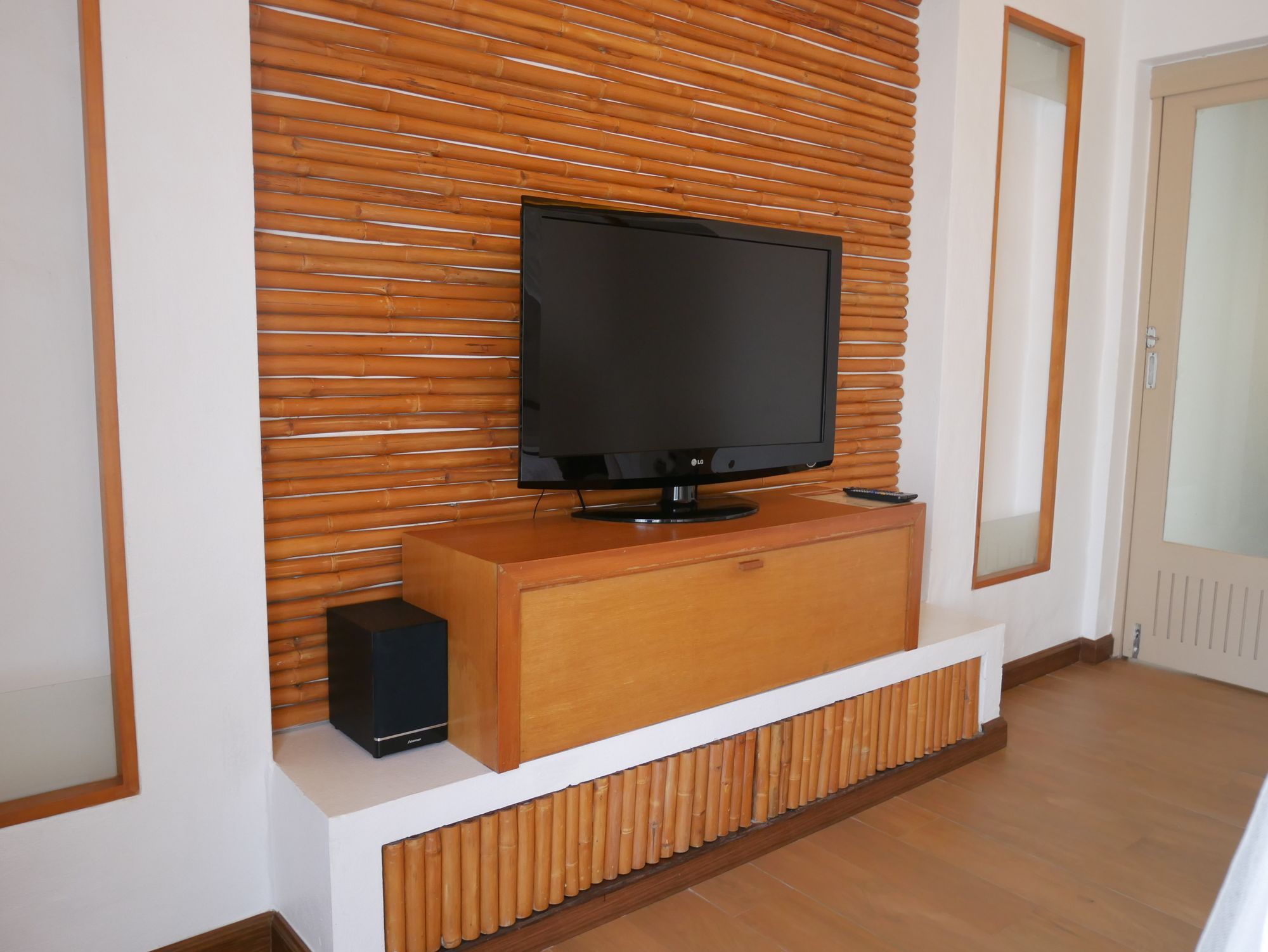 Metadee Concept Hotel