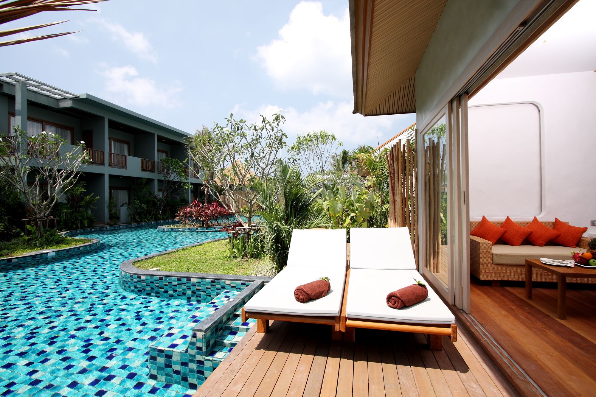 Metadee Concept Hotel