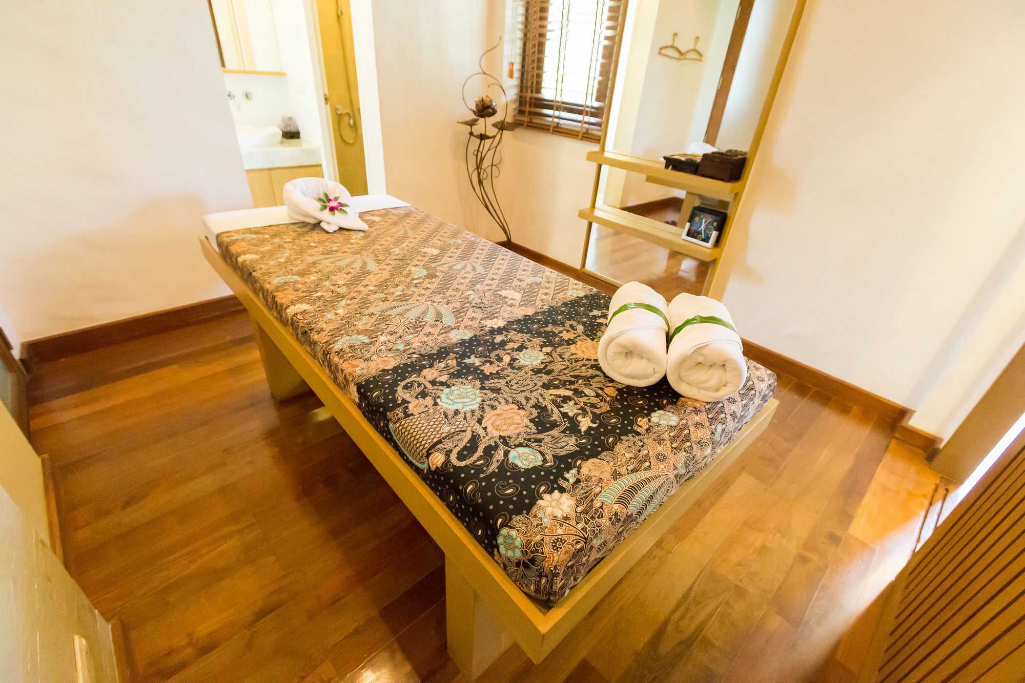 Metadee Concept Hotel