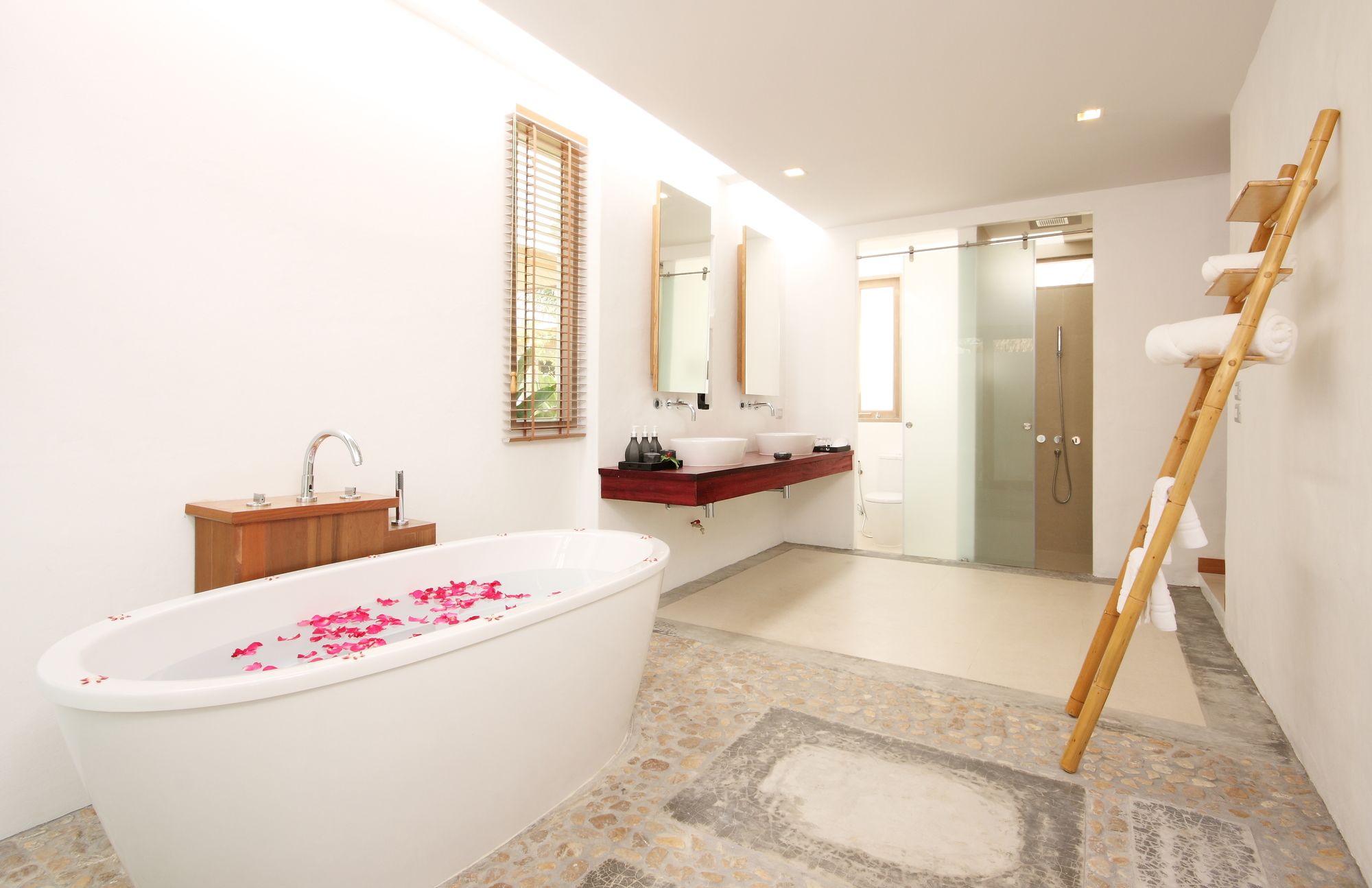 Metadee Concept Hotel