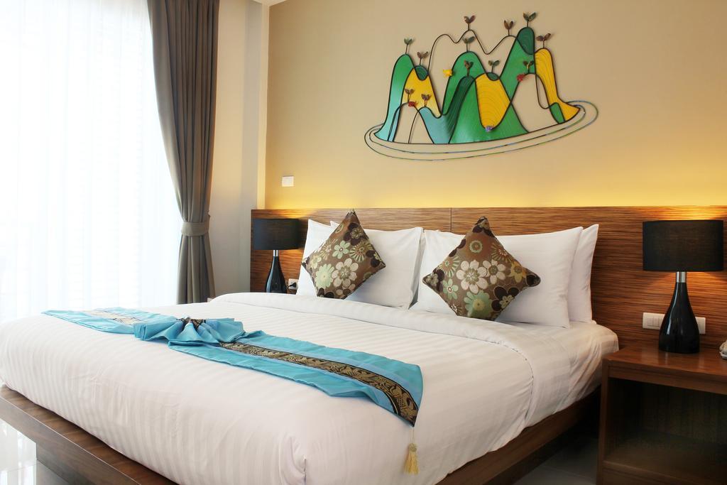 Puding Holiday World