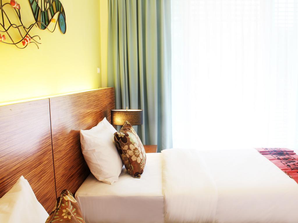 Puding Holiday World