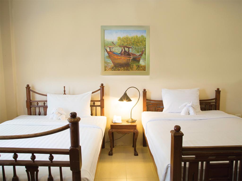 Puding Holiday World