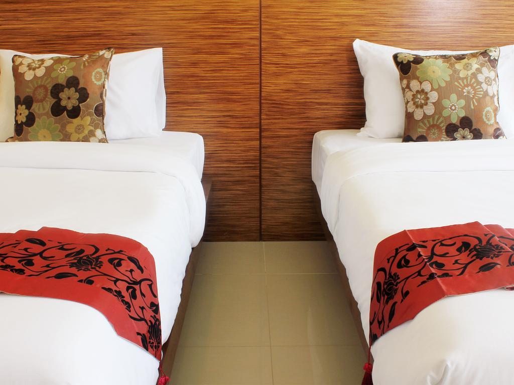 Puding Holiday World