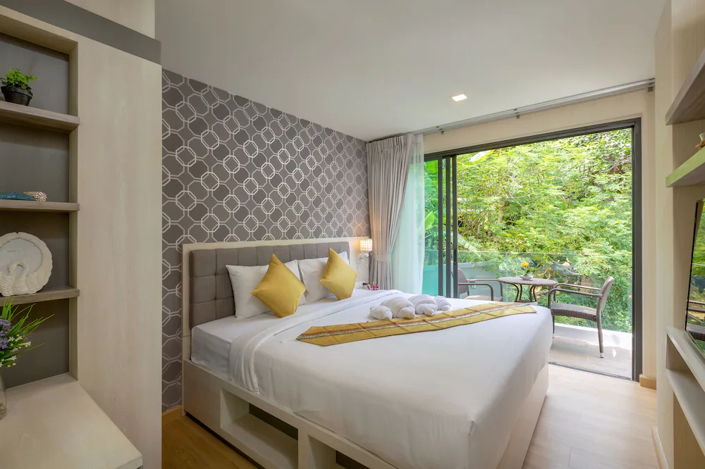 Splendid Sea View Resort