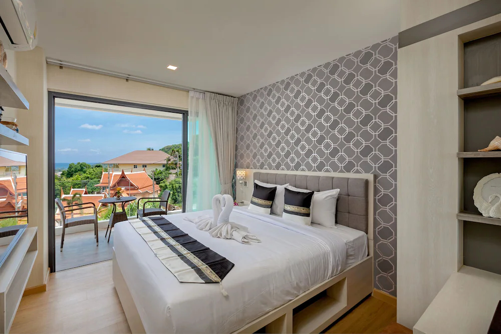 Splendid Sea View Resort