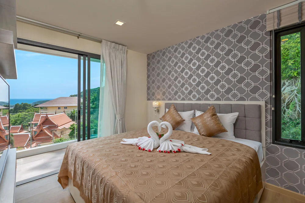Splendid Sea View Resort