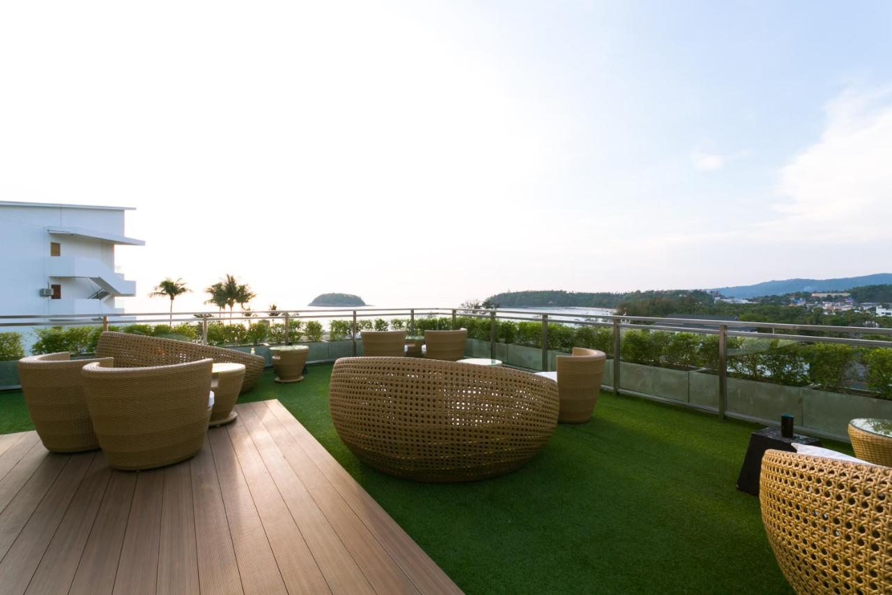 Sugar Palm Grand Hillside