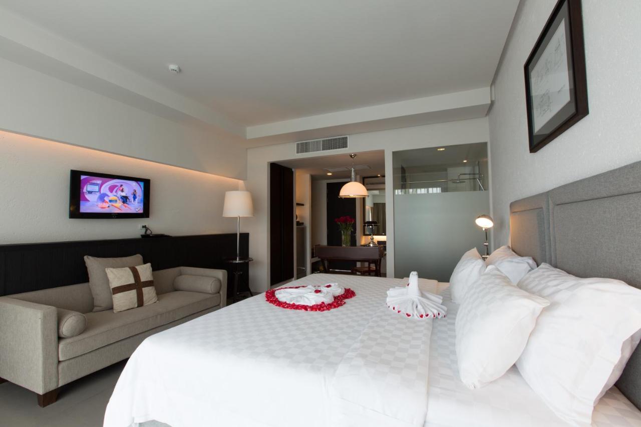 Sugar Palm Grand Hillside