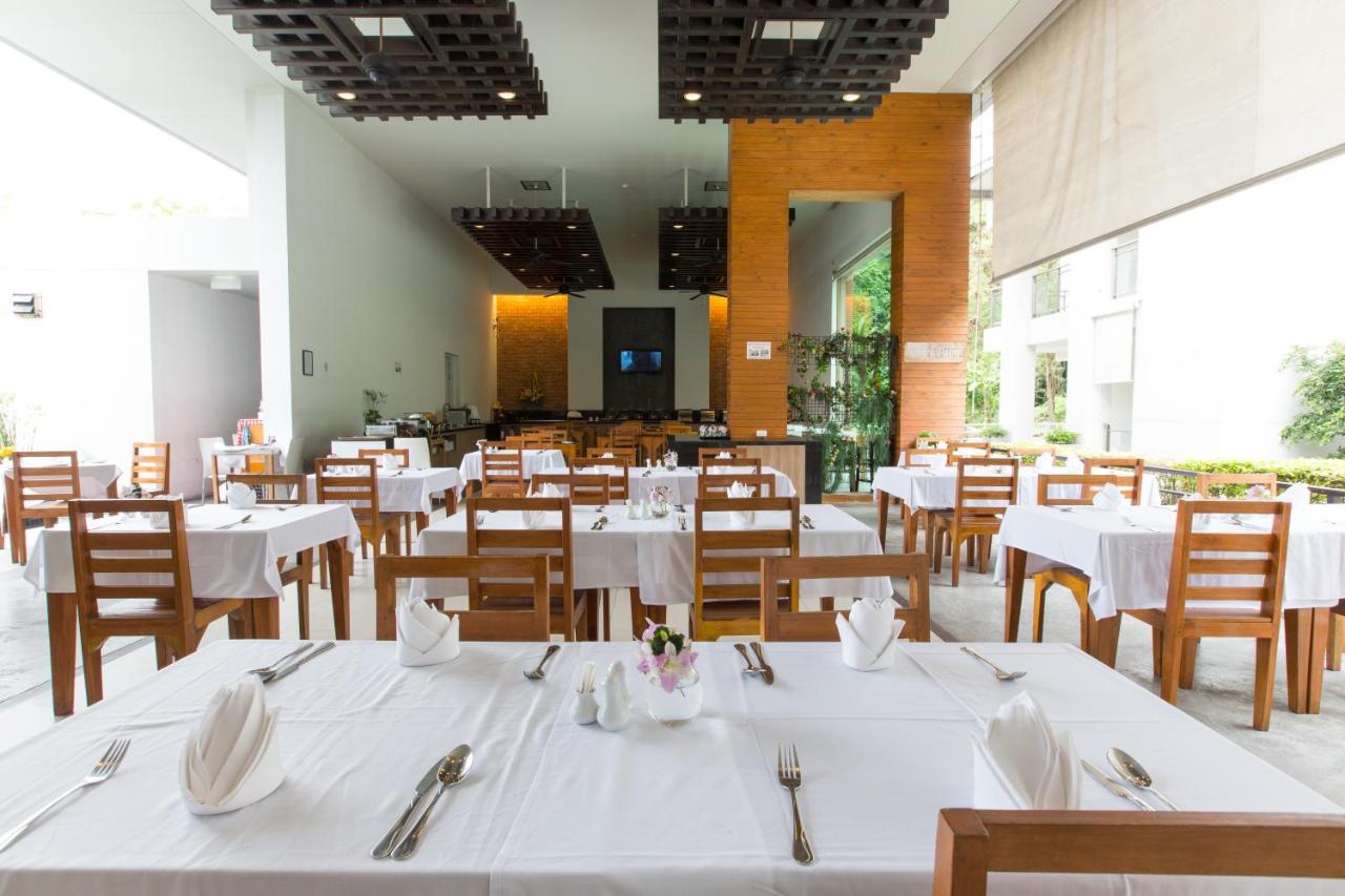 Sugar Palm Grand Hillside