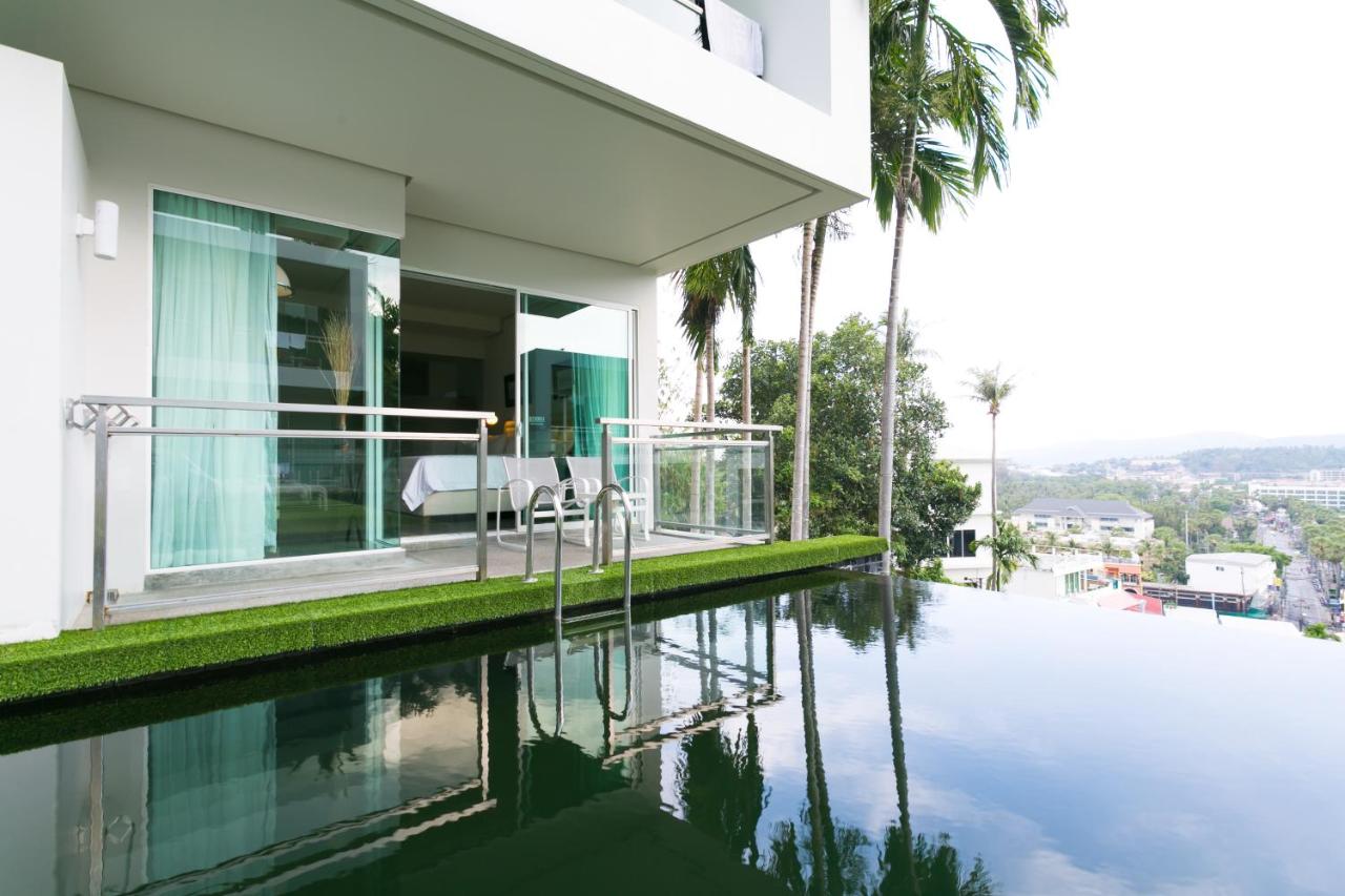 Sugar Palm Grand Hillside