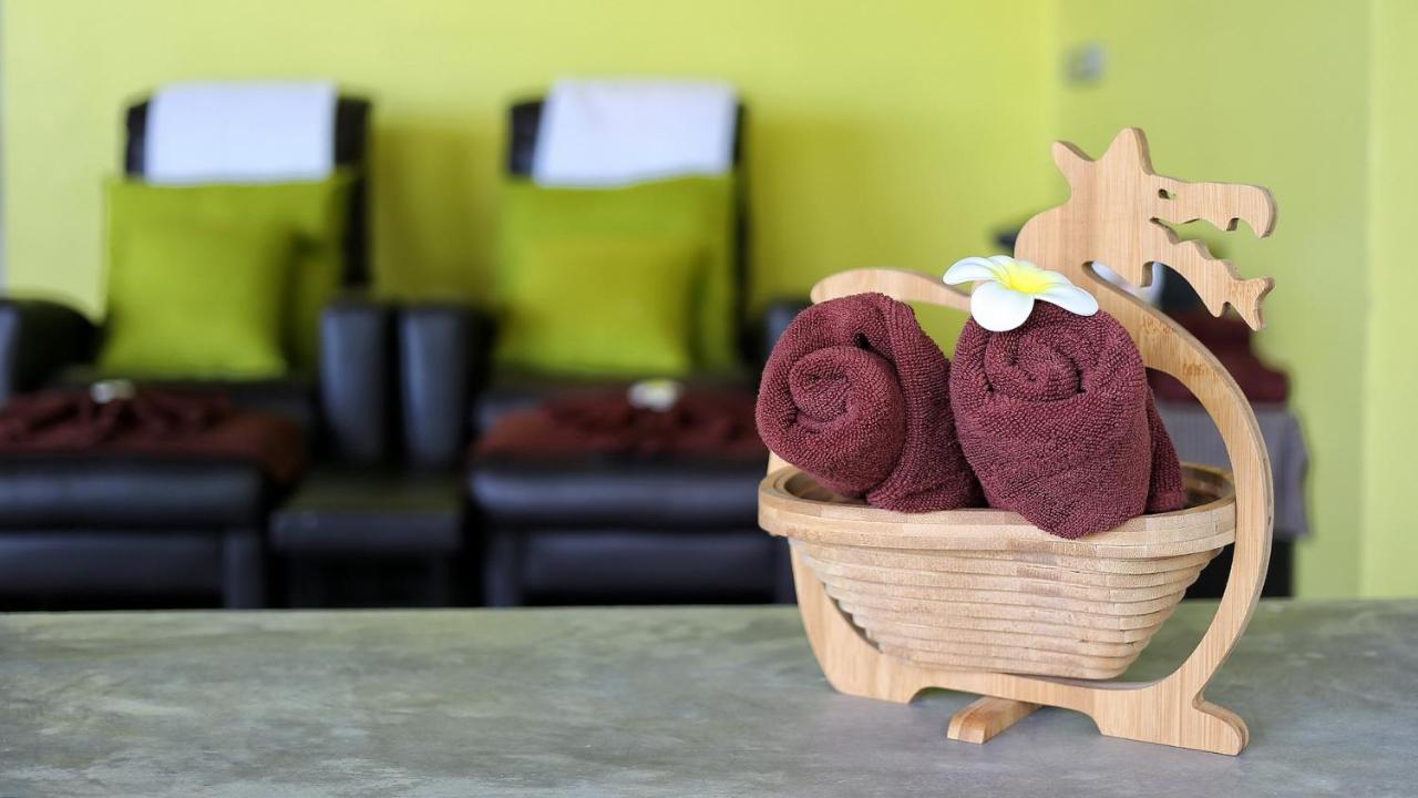 Sugar Palm Grand Hillside