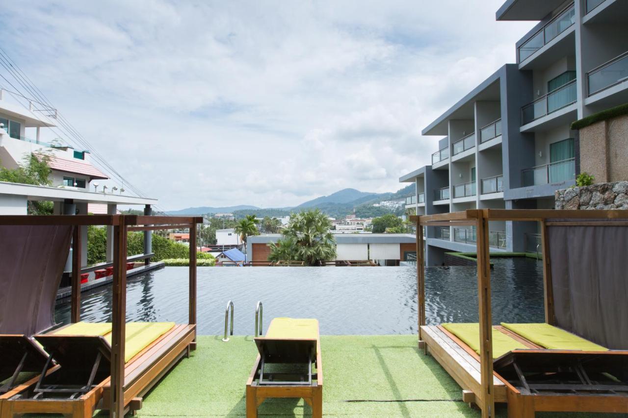 Sugar Palm Grand Hillside