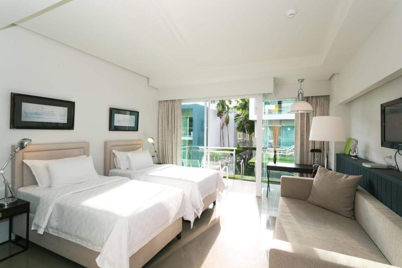 Sugar Palm Grand Hillside