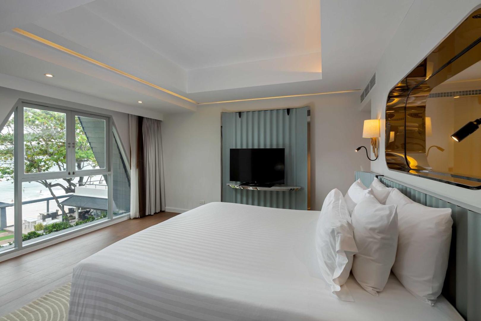 The Boathouse Phuket