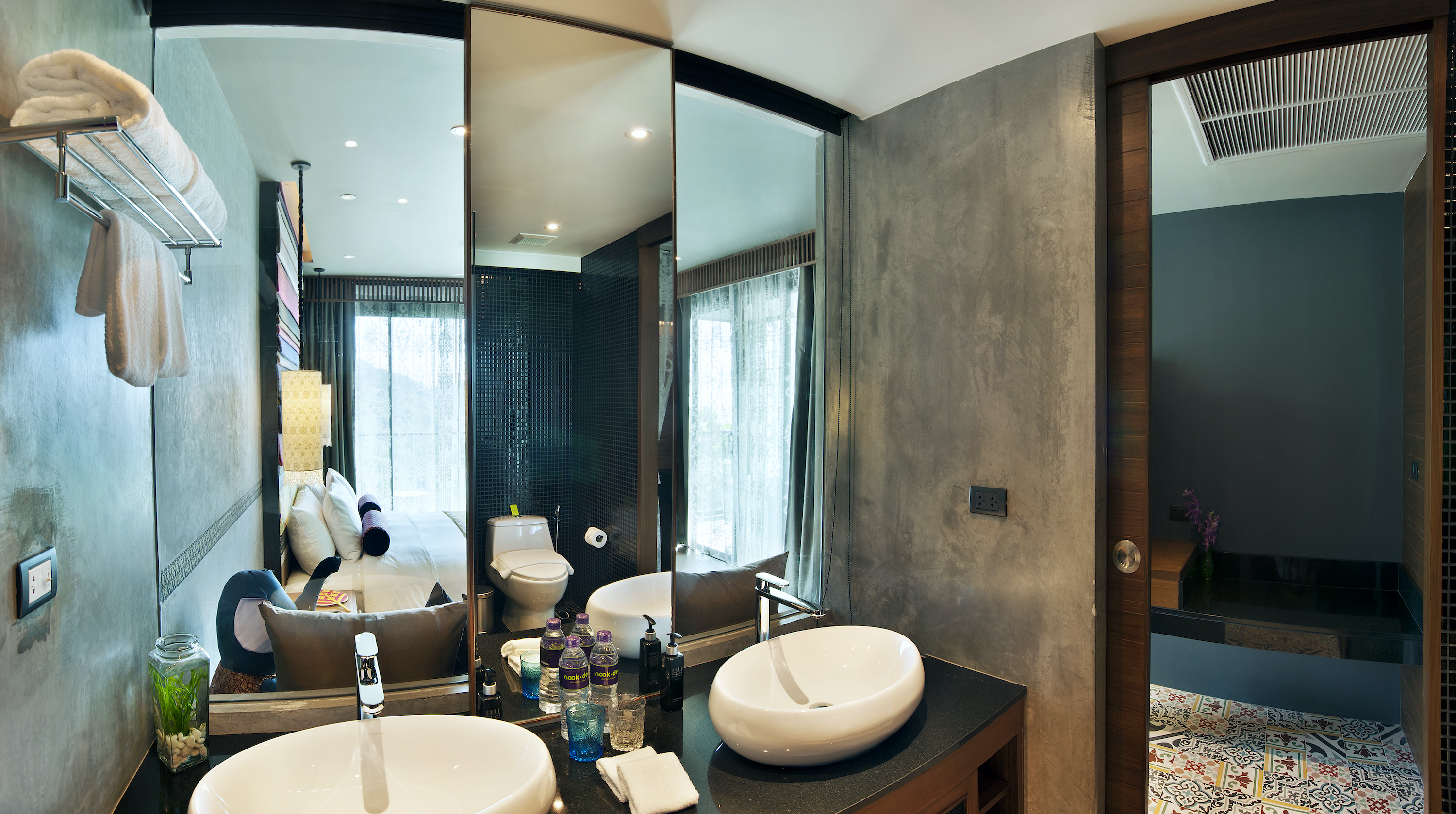 The Sea Galleri by Katathani