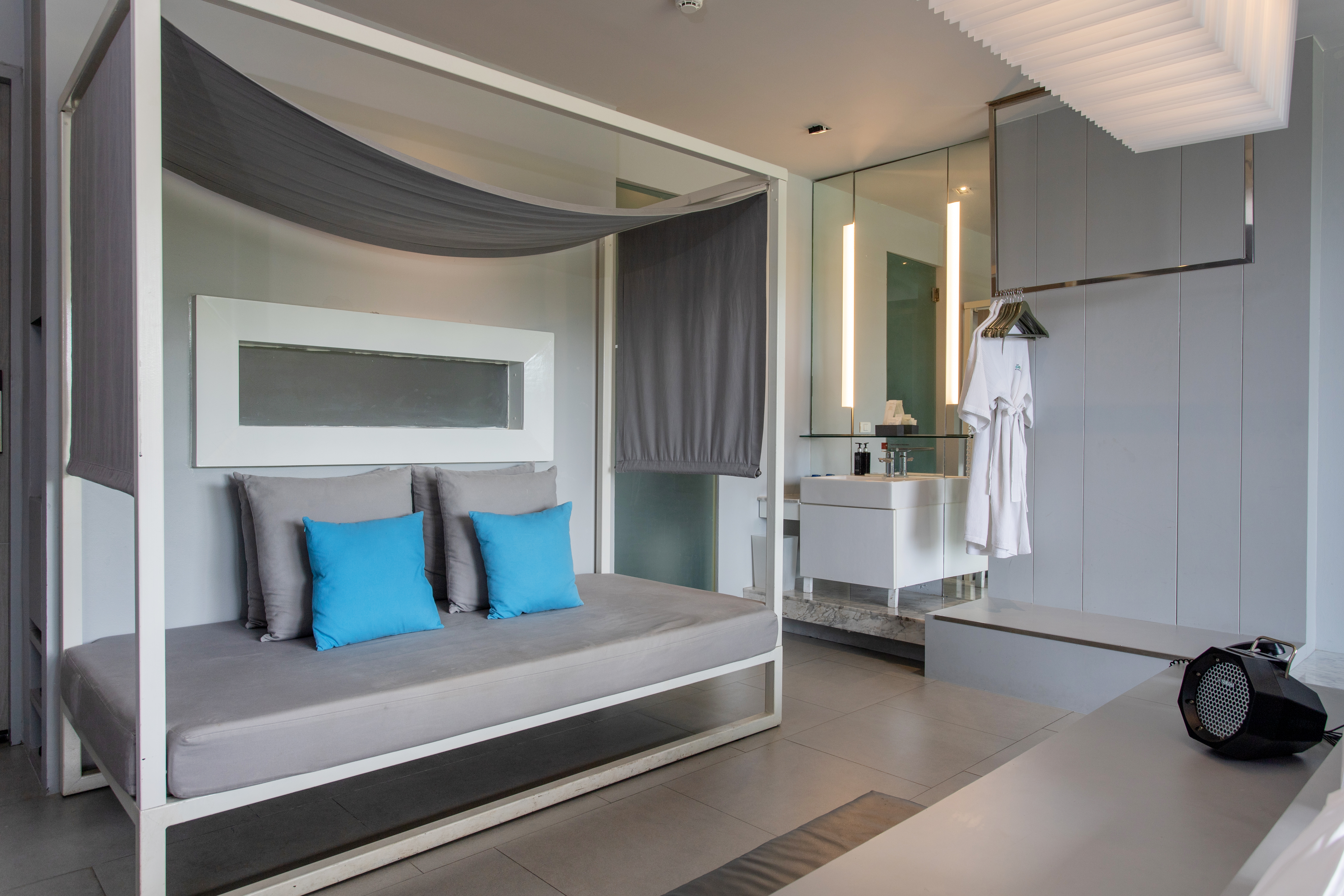 The Sea Galleri by Katathani