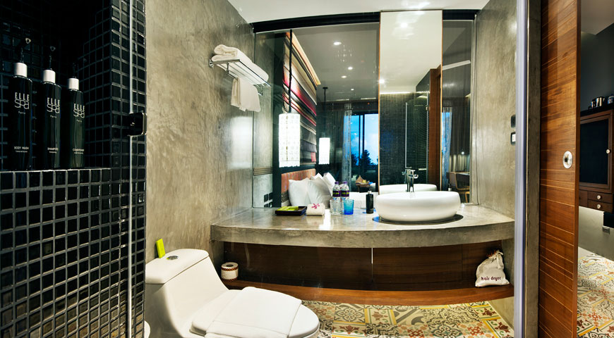 The Sea Galleri by Katathani