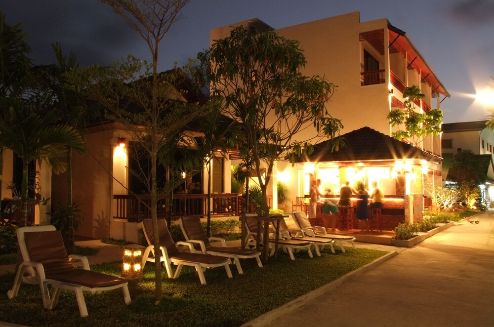 Kata Noi Resort