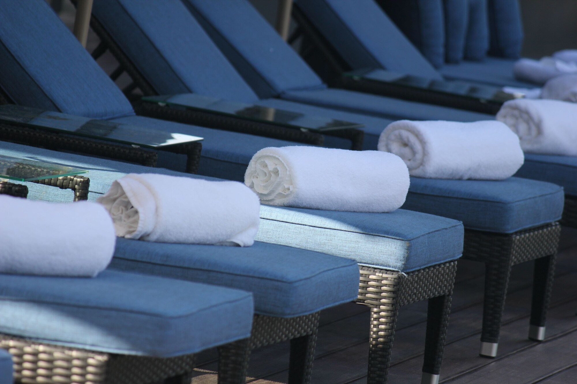 Absolute Twin Sands Resort & Spa