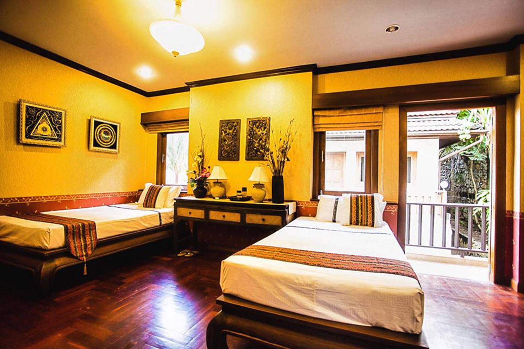 Baan Sawadee Villa