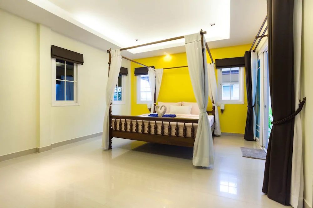 Golden Ville Pool Villa
