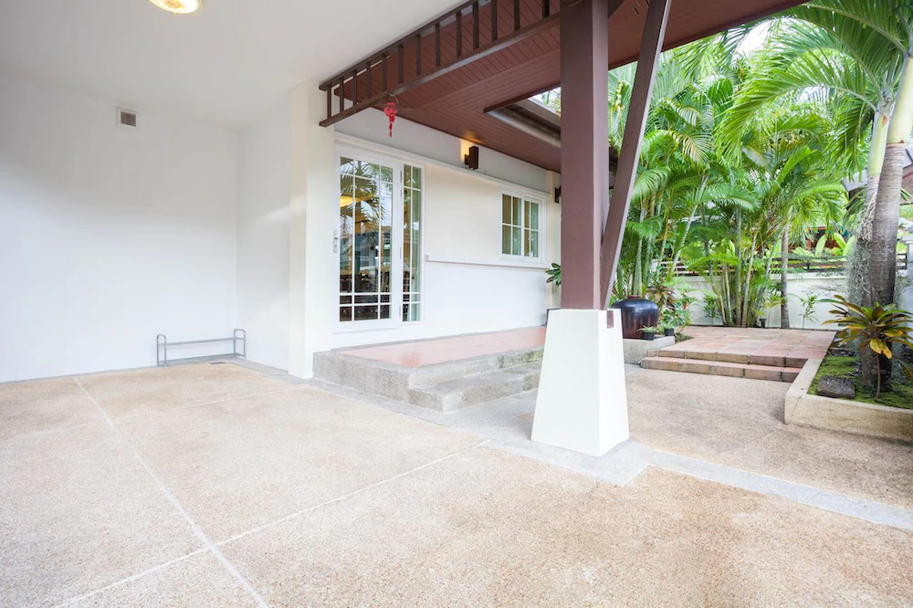 Golden Ville Pool Villa