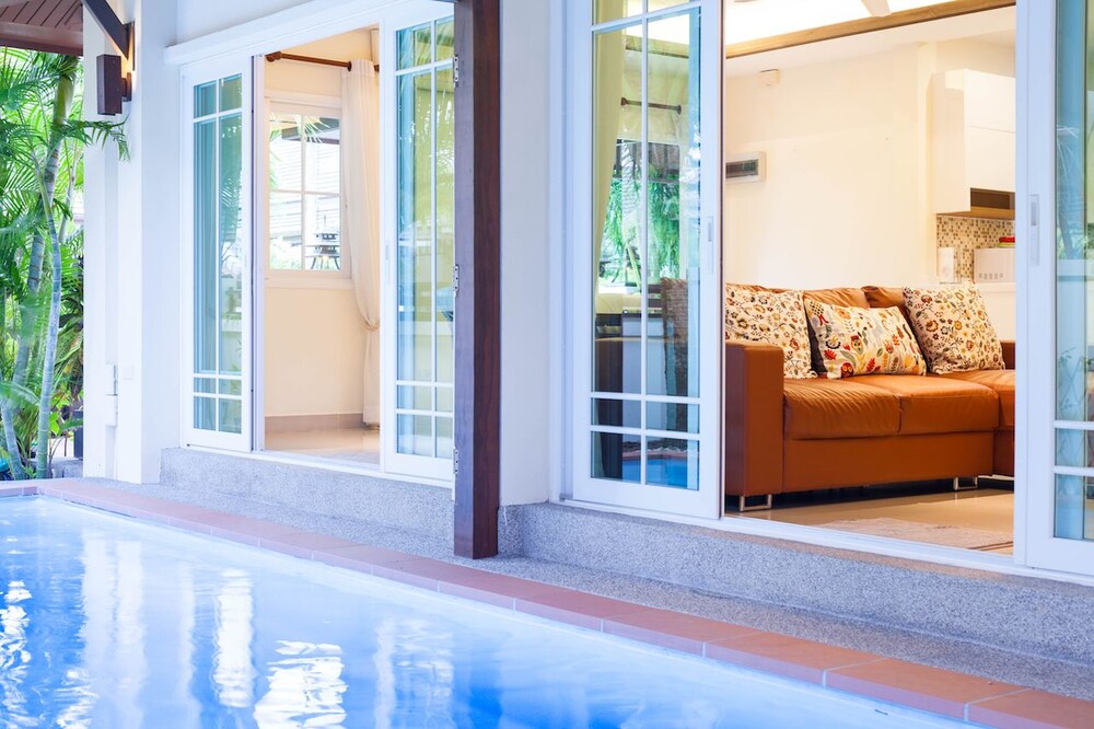 Golden Ville Pool Villa