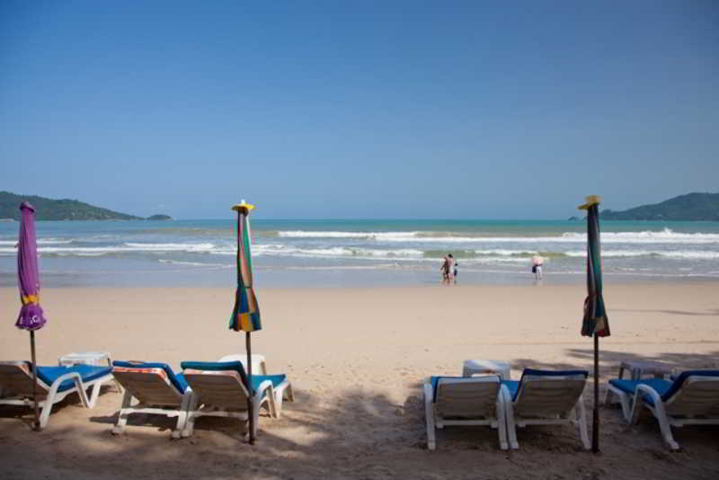 Grand Blue Hotel