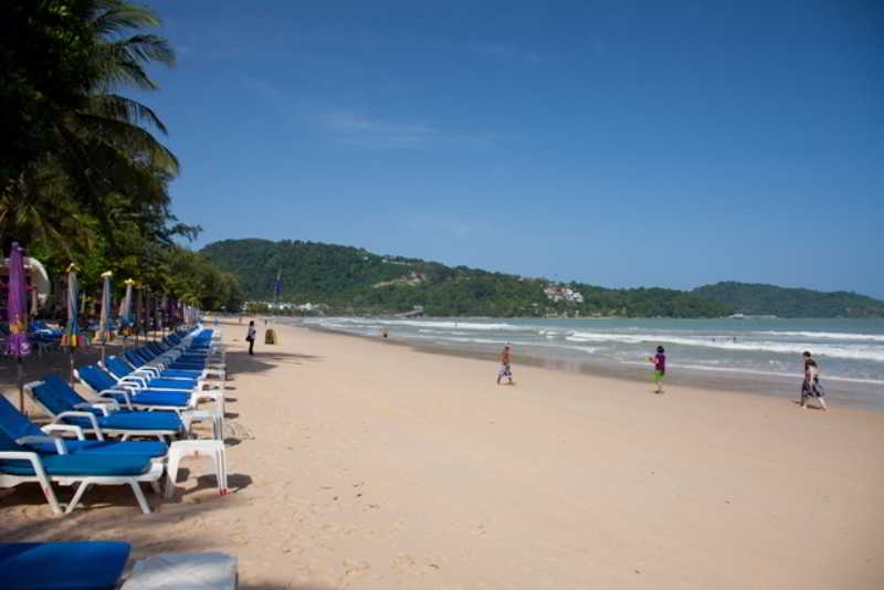 Grand Blue Hotel
