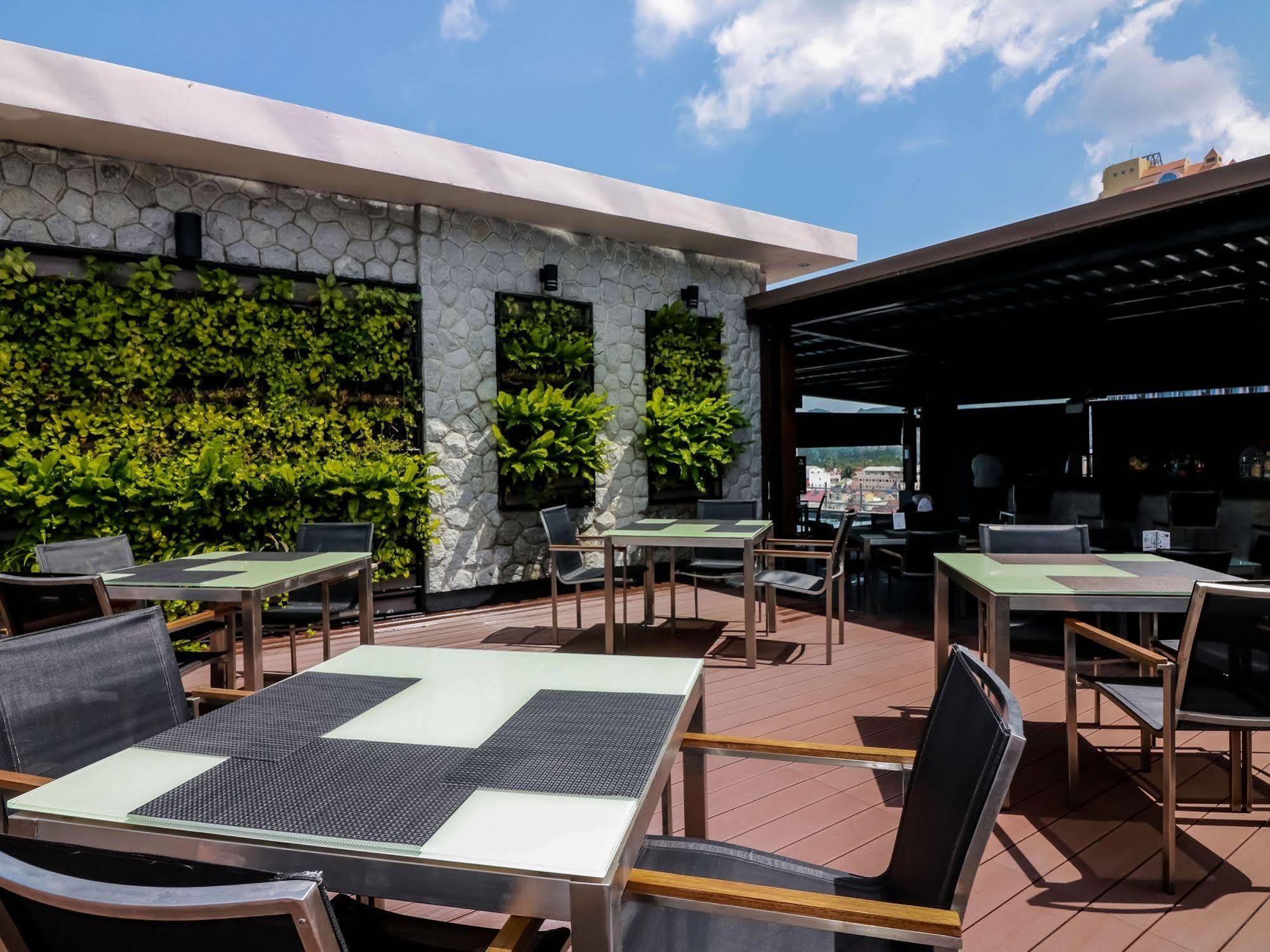 GU Hotel by NIDA Rooms