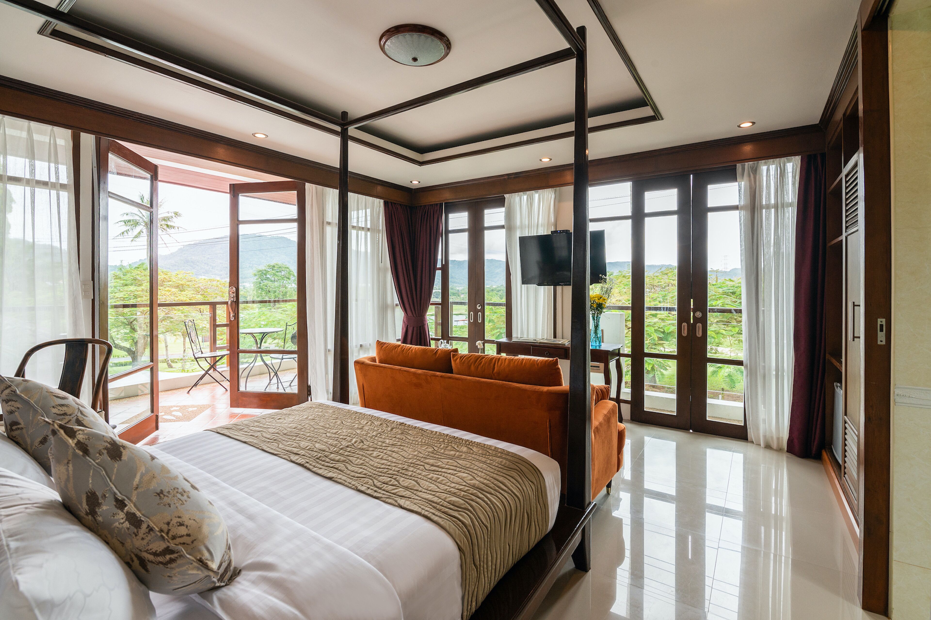 Jantra Residence by Chinocollection