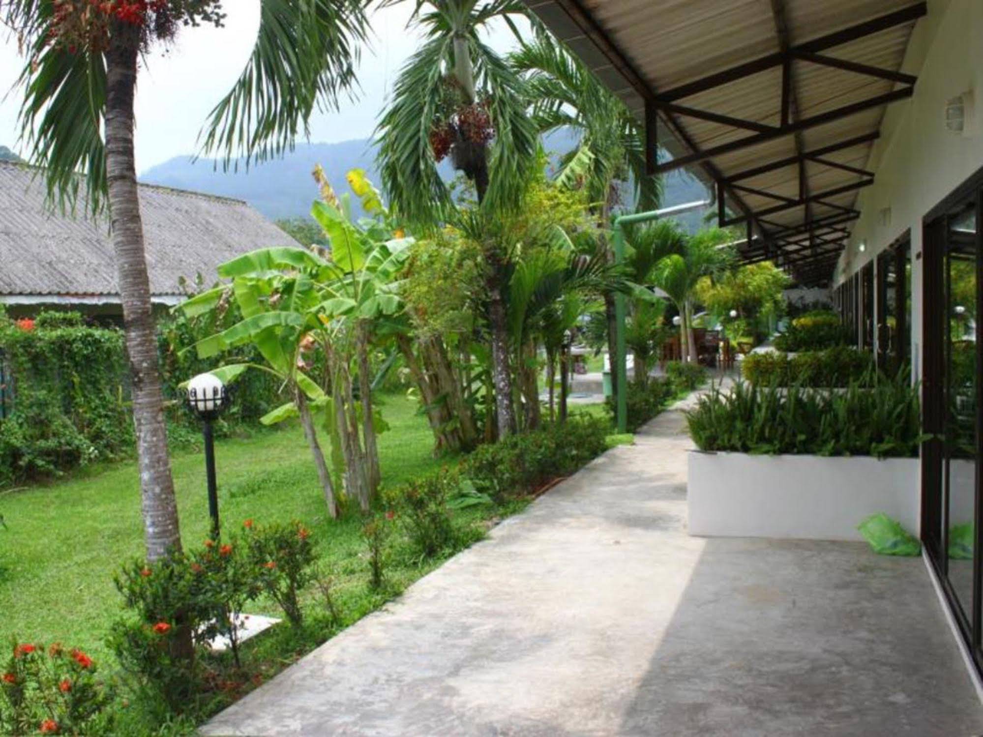 Phuket Wake Park Apartments