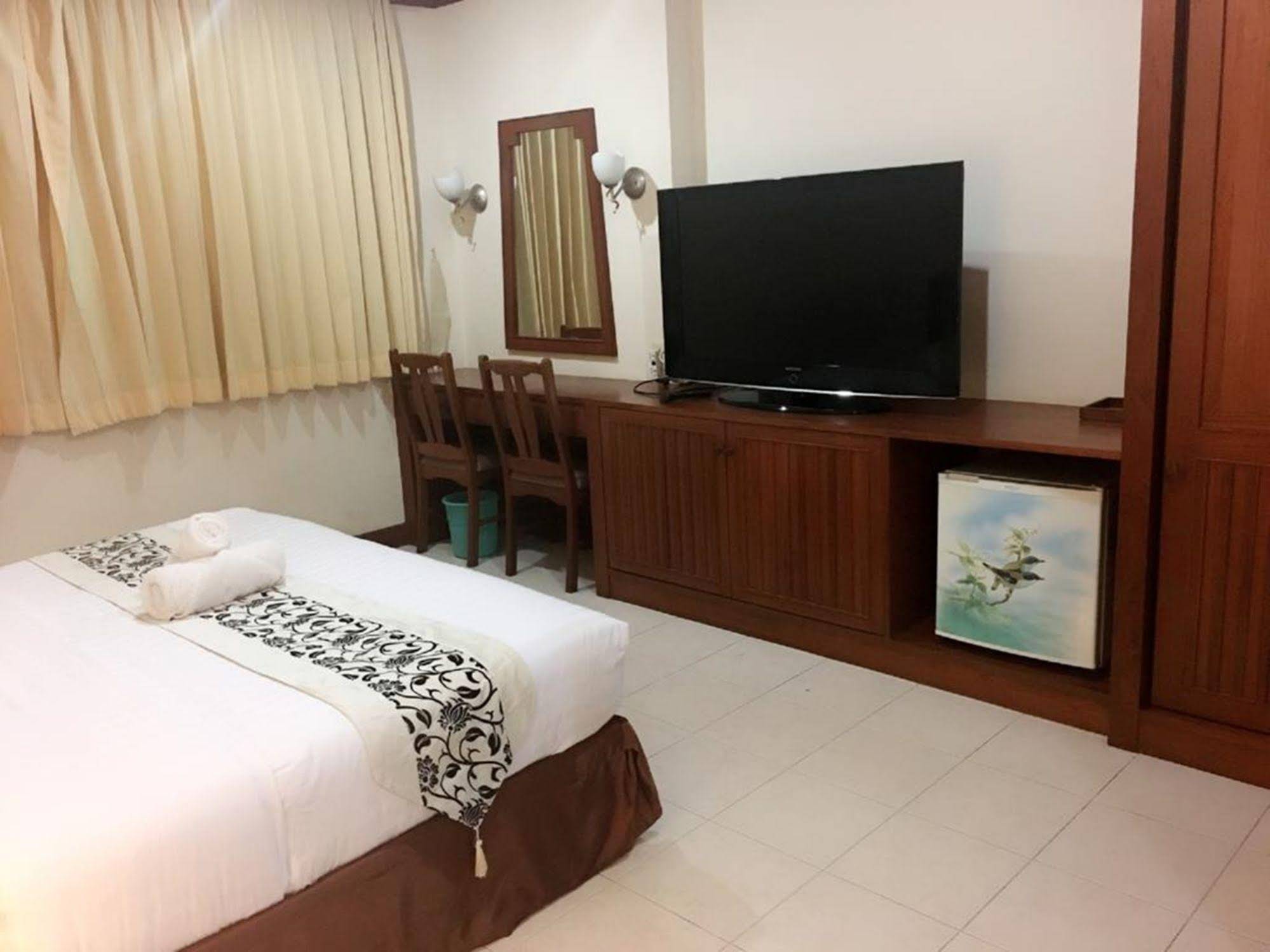 Same Same Guesthouse