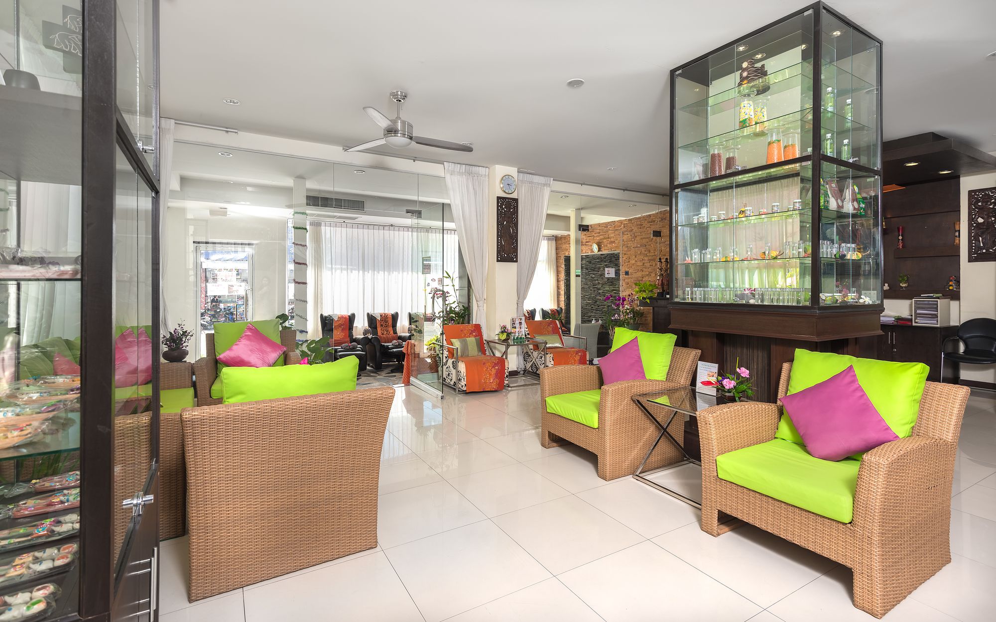 Zephyr Grand Hotel