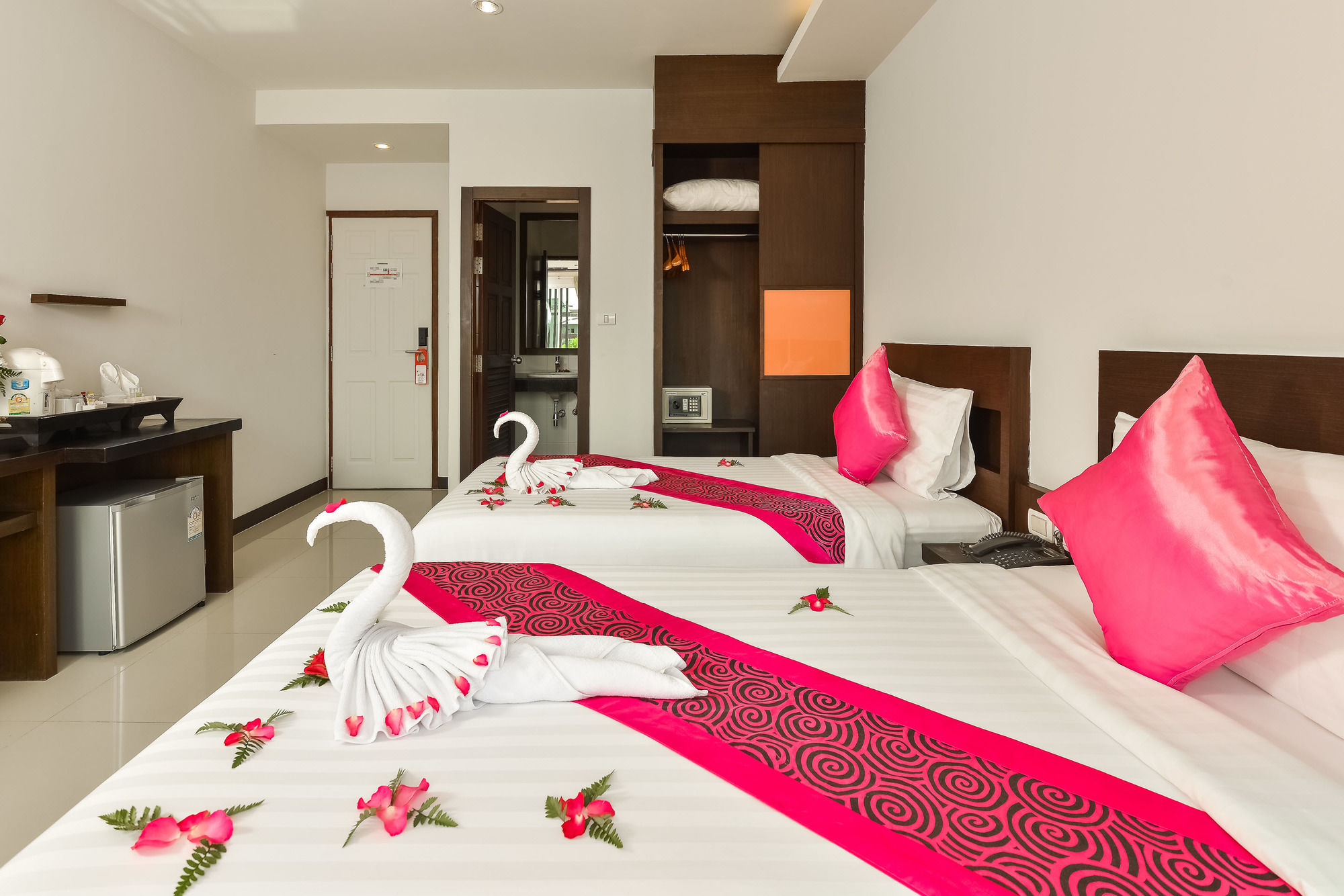 Zephyr Grand Hotel