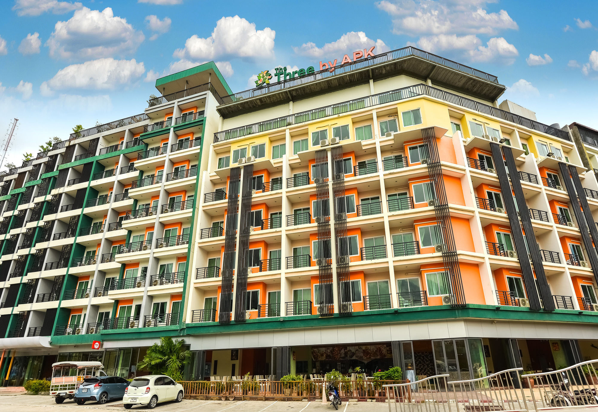 Zephyr Grand Hotel