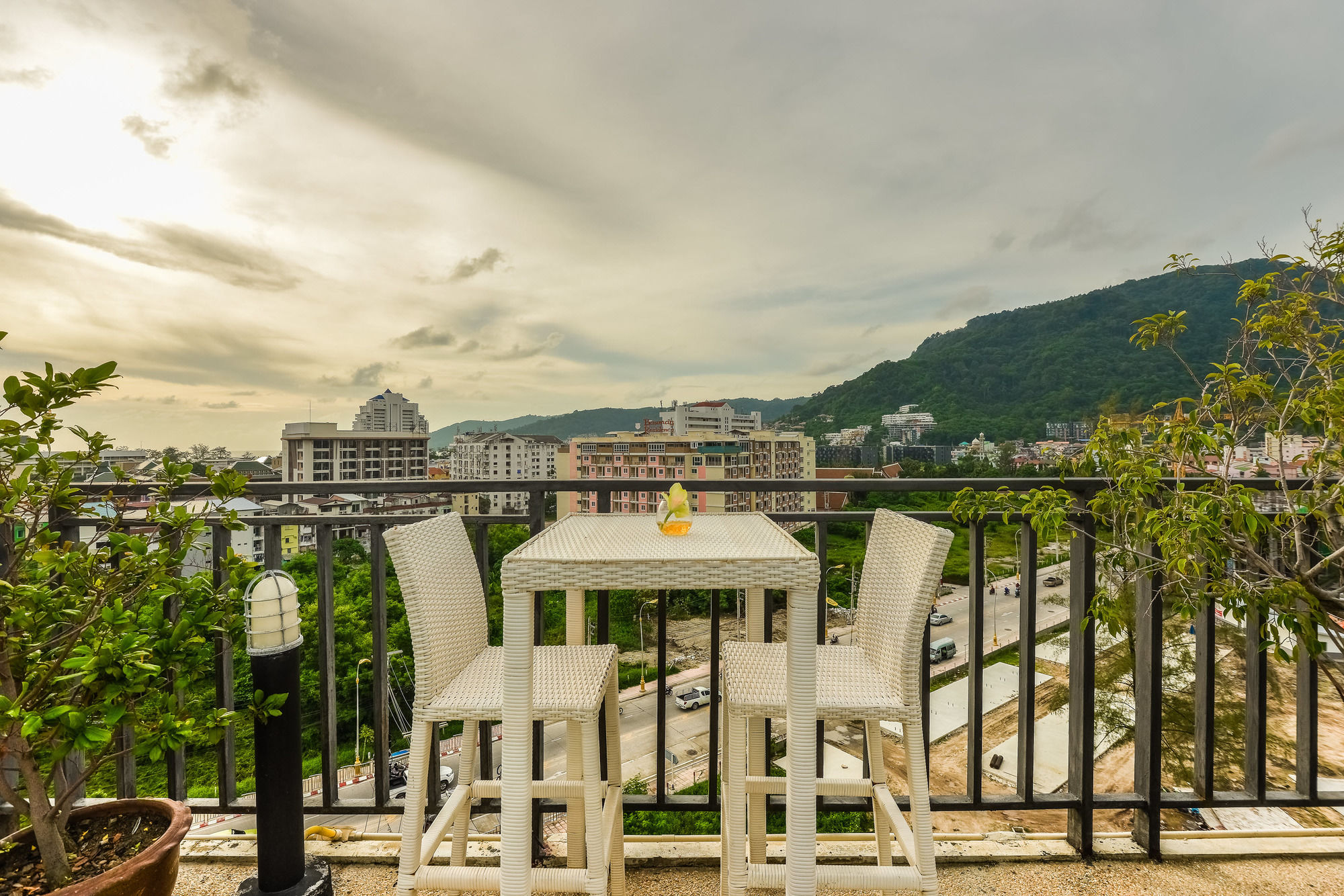 Zephyr Grand Hotel